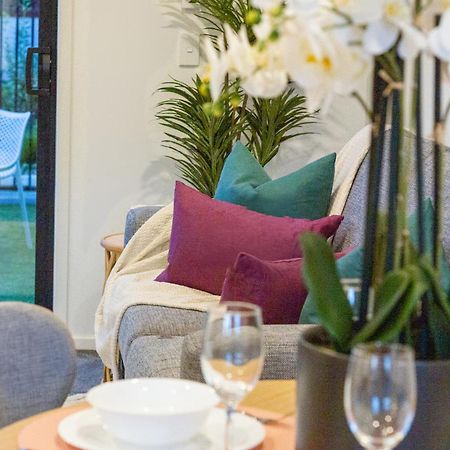 Urban Elegance - 2 Bed, 2 Bath In The Cbd Apartamento Christchurch Exterior foto