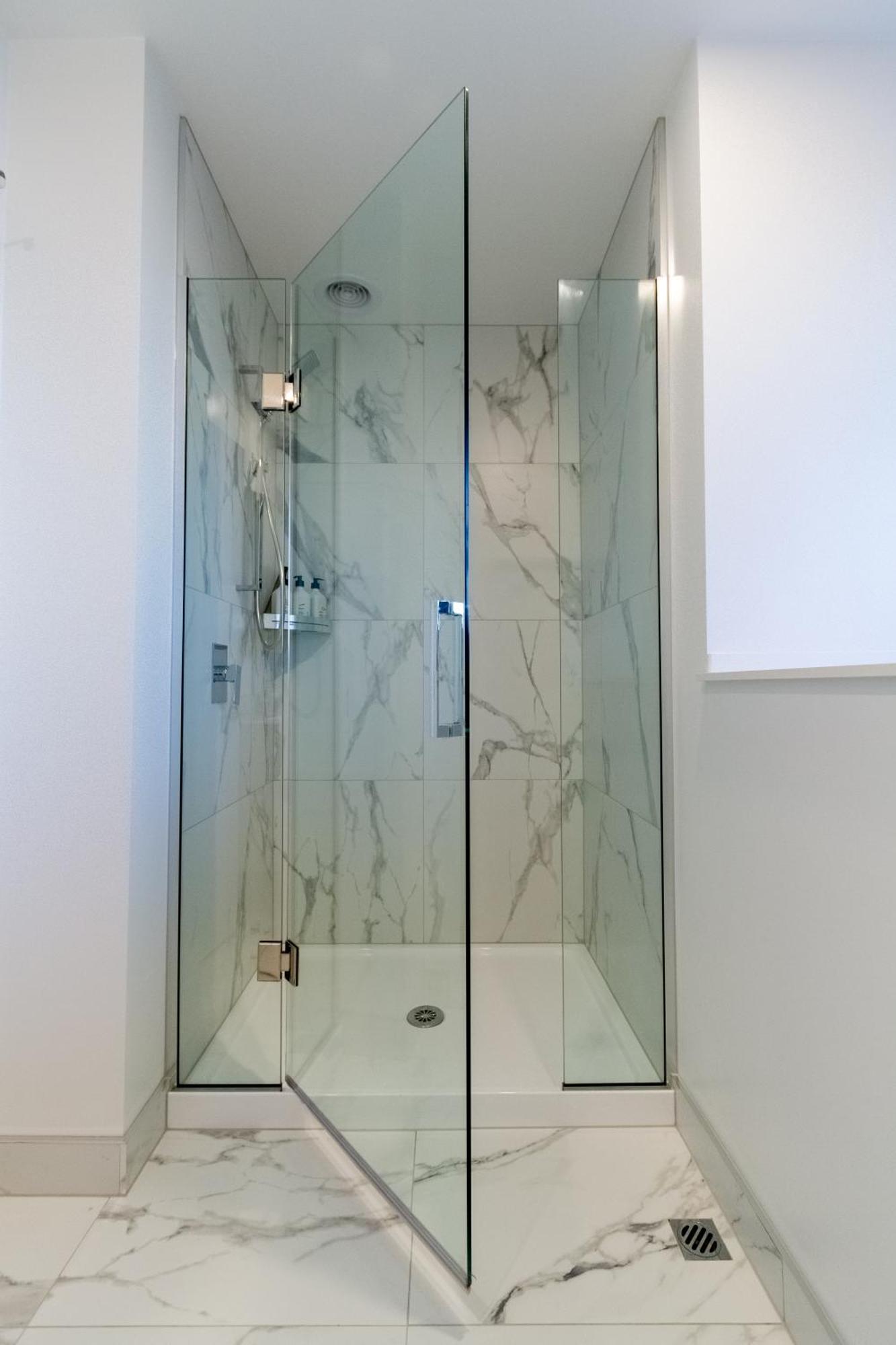 Urban Elegance - 2 Bed, 2 Bath In The Cbd Apartamento Christchurch Exterior foto